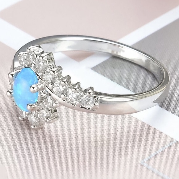 925 Silver Genuine Blue Opal Ring - Picture 3 of 4